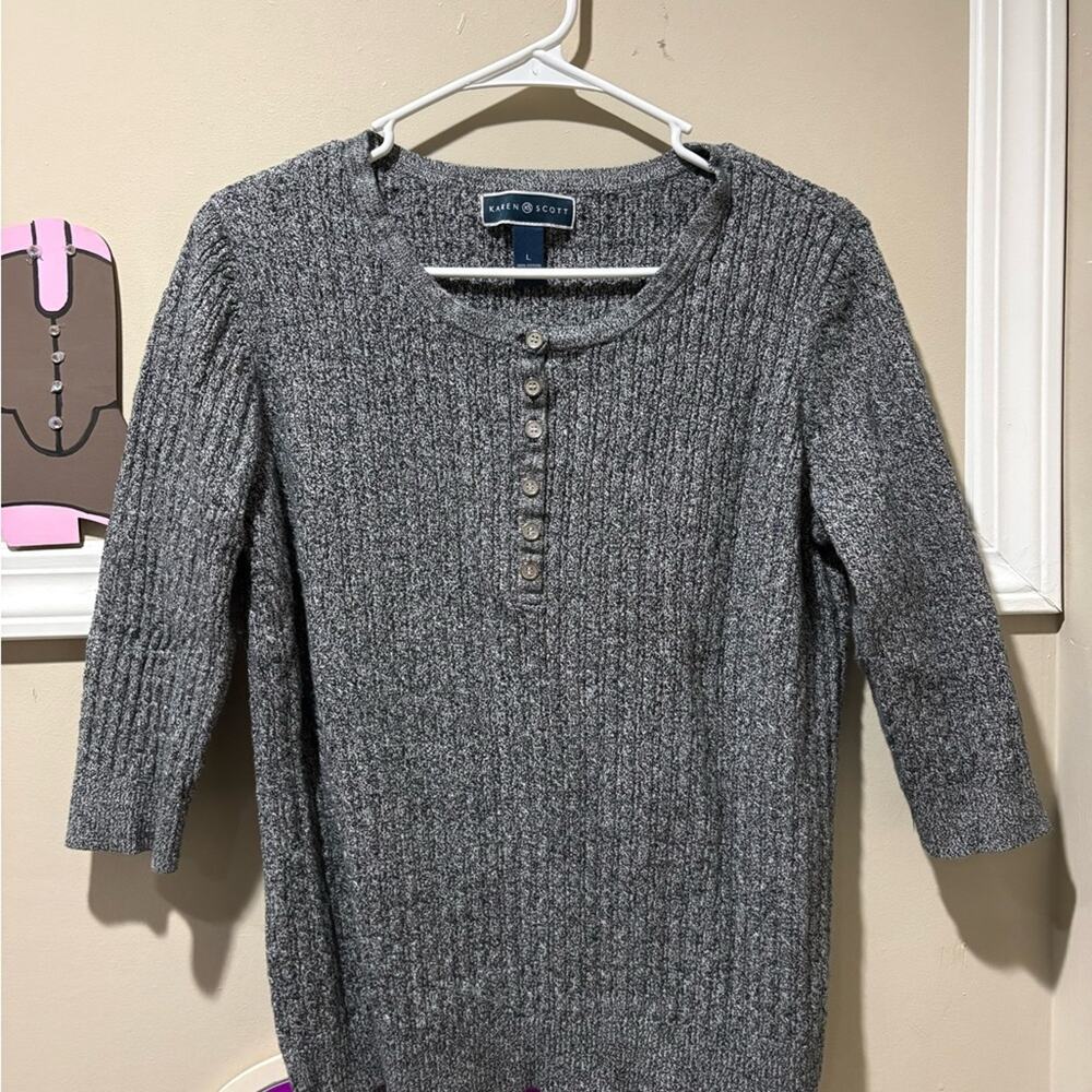 Karen Scott Gray Ribbed Sweater with Buttons